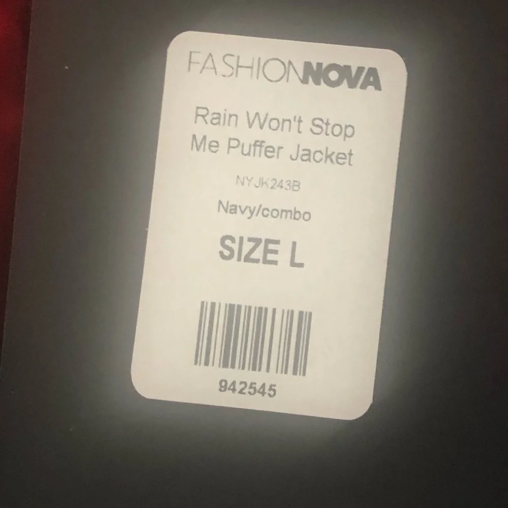 Rain wont stop me puffer jacket - Picture 6 of 6